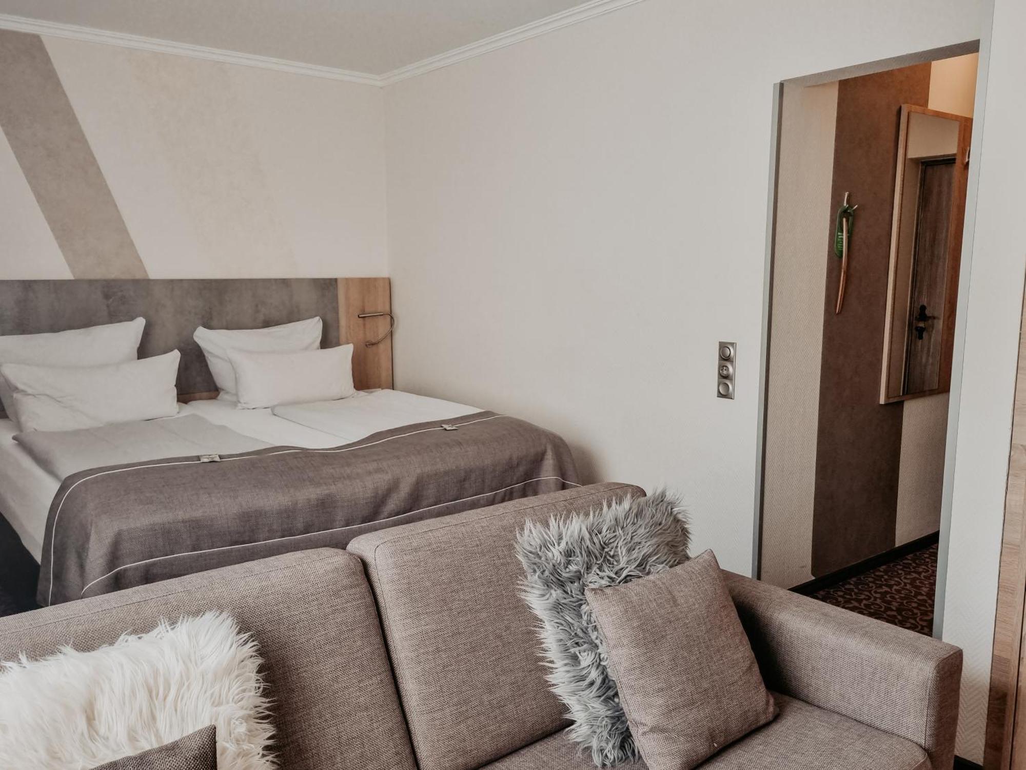 Hotel Estricher Hof เทรียร์ ภายนอก รูปภาพ